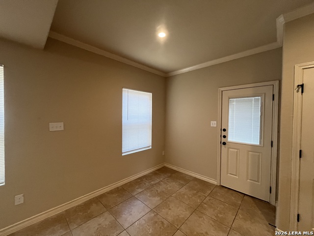 Image 6 of 27 For 6842 Lakeview Dr.  101