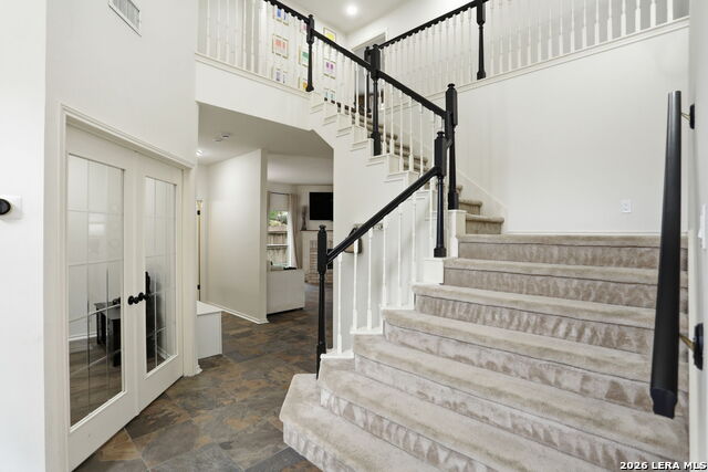 Image 16 of 44 For 21139 Simi Valley Dr