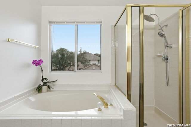 Image 24 of 44 For 21139 Simi Valley Dr