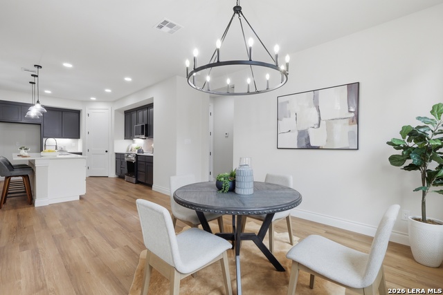 Image 17 of 47 For 860 Rayner Ranch