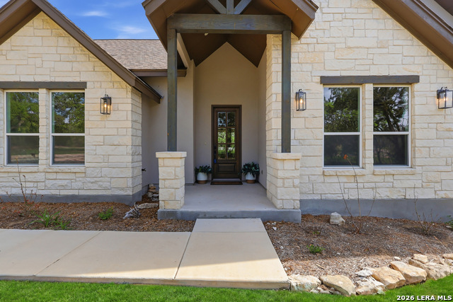 Image 5 of 47 For 860 Rayner Ranch