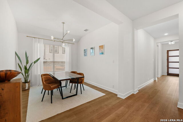 Image 12 of 40 For 1014 Harmisch Ln