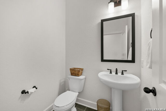 Image 6 of 40 For 1014 Harmisch Ln