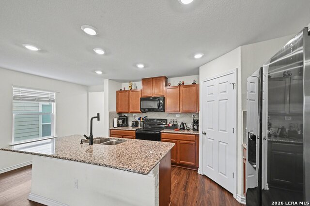 Image 11 of 34 For 9825 Overlook Cyn