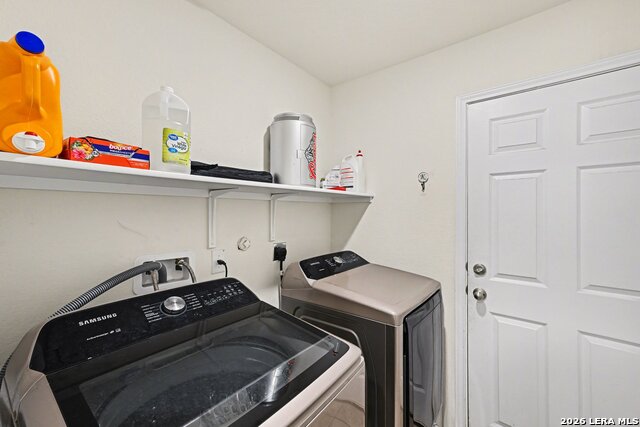 Image 13 of 34 For 9825 Overlook Cyn