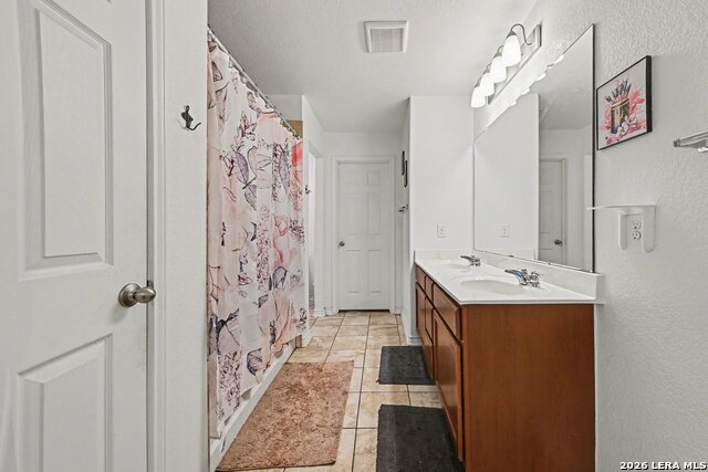 Image 18 of 34 For 9825 Overlook Cyn