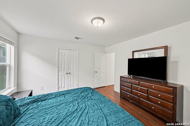 Image 19 of 34 For 9825 Overlook Cyn