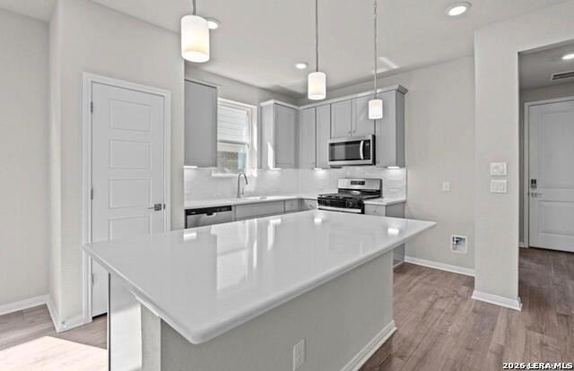 Image 5 of 22 For 10532 Briceway Bay