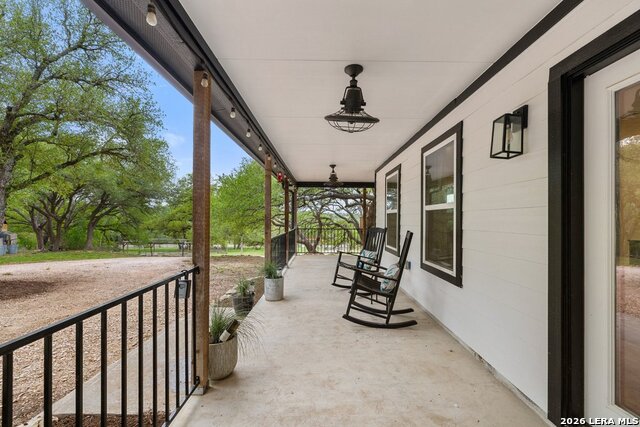 Image 10 of 42 For 3657 Ranch Road 3232