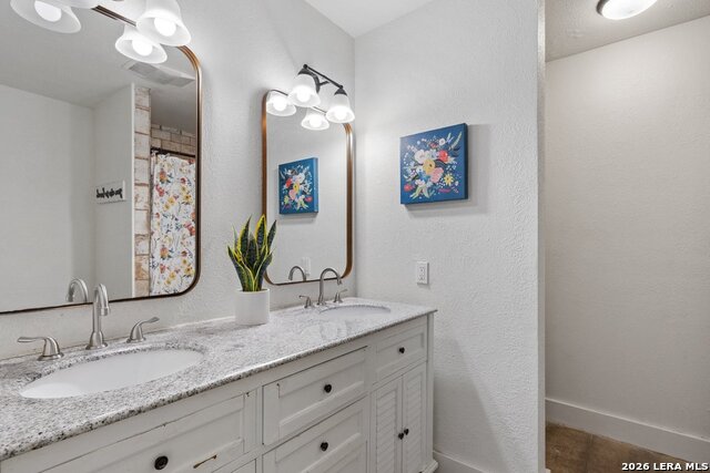 Image 16 of 42 For 3657 Ranch Road 3232