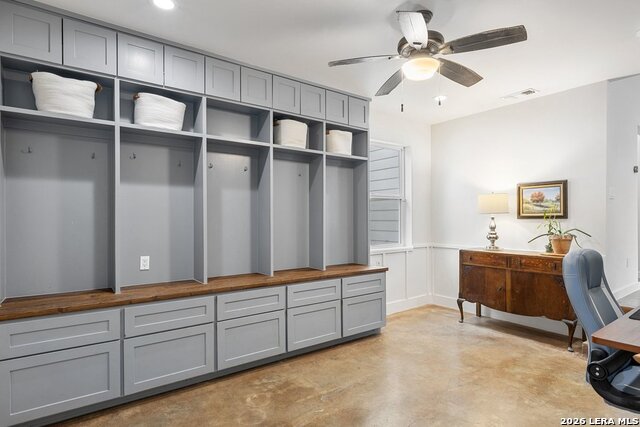 Image 22 of 42 For 3657 Ranch Road 3232