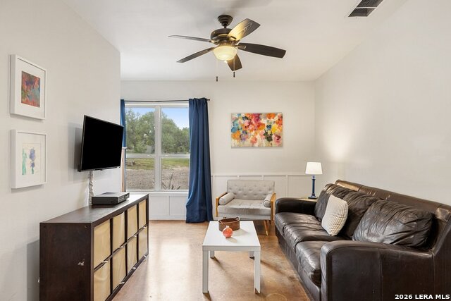 Image 23 of 42 For 3657 Ranch Road 3232