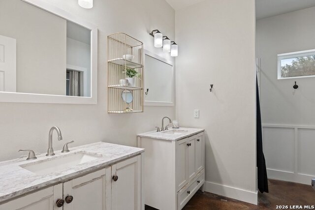 Image 25 of 42 For 3657 Ranch Road 3232