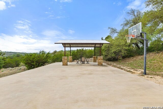 Image 33 of 42 For 3657 Ranch Road 3232