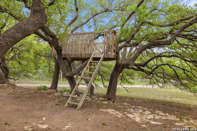 Image 4 of 42 For 3657 Ranch Road 3232