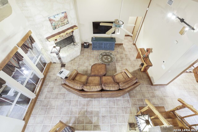 Image 20 of 69 For 309 Lost Oaks Dr