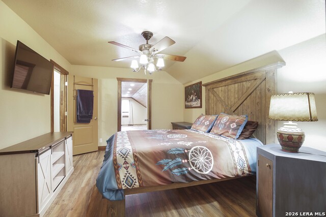 Image 38 of 69 For 309 Lost Oaks Dr