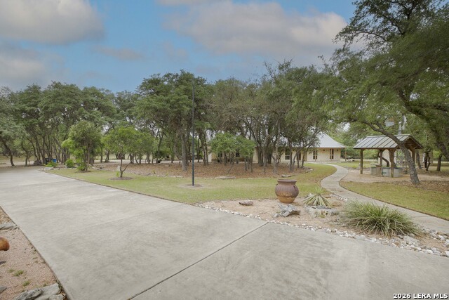 Image 6 of 69 For 309 Lost Oaks Dr