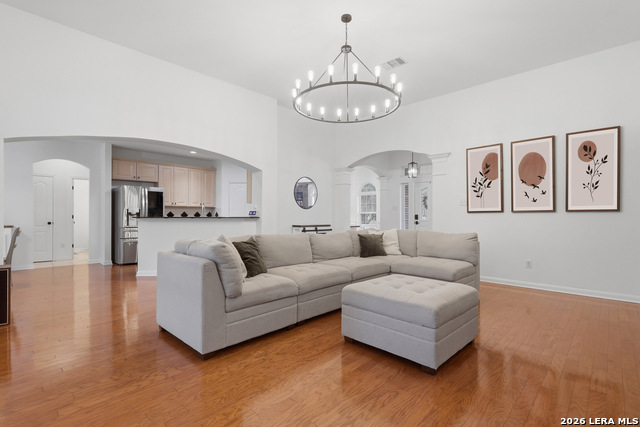 Image 11 of 41 For 30737 Deerfield Ter