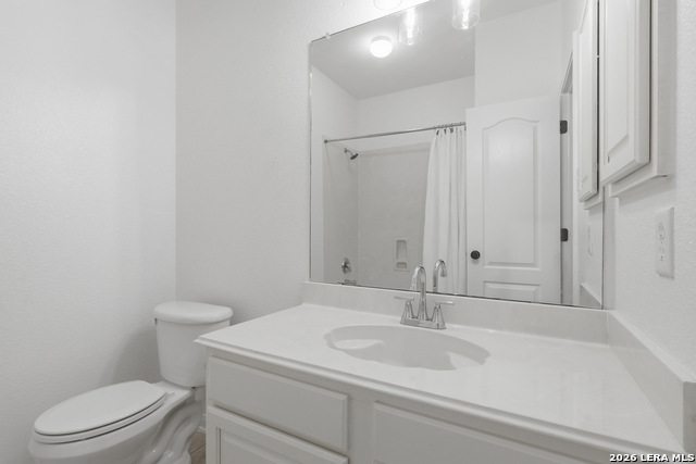 Image 25 of 41 For 30737 Deerfield Ter