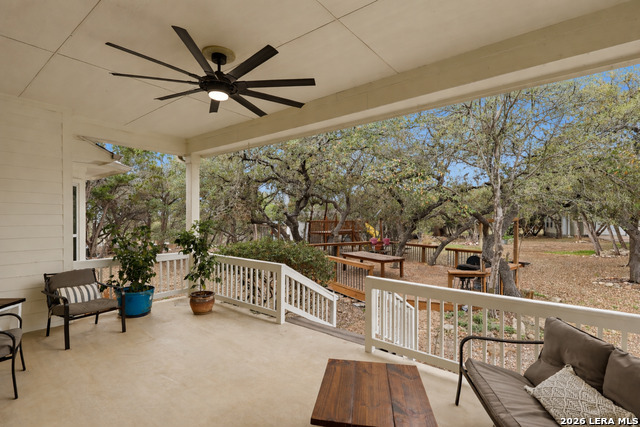 Image 33 of 41 For 30737 Deerfield Ter