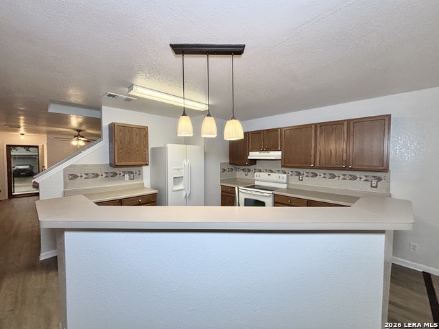 Image 8 of 23 For 4946 Bending Elms