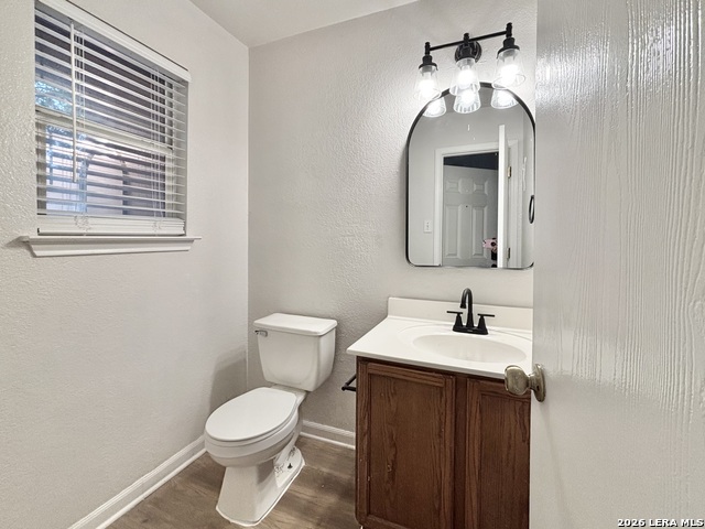 Image 9 of 23 For 4946 Bending Elms