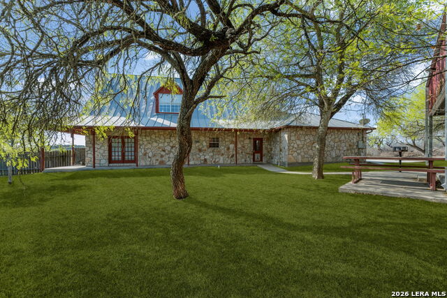 Listing photo id 27 for 360 Private Road 4619