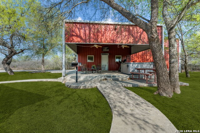 Listing photo id 28 for 360 Private Road 4619