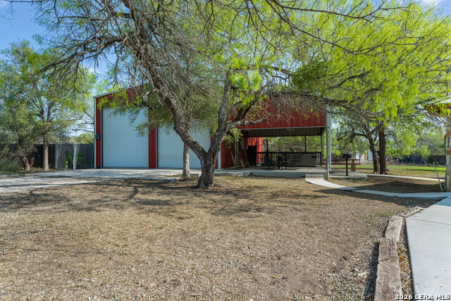 Listing photo id 33 for 360 Private Road 4619