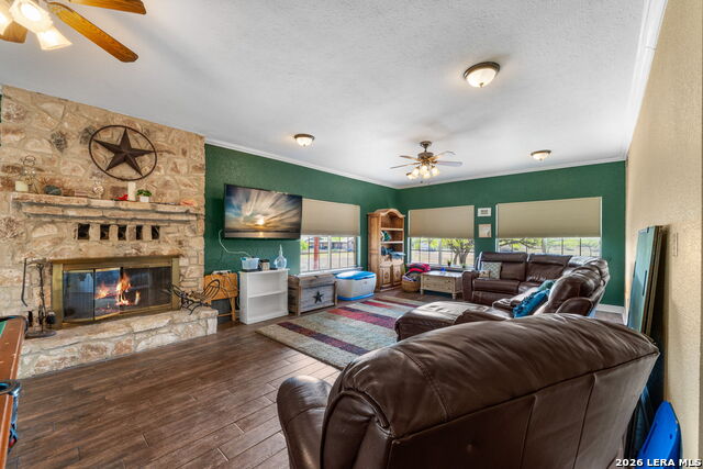 Listing photo id 3 for 360 Private Road 4619