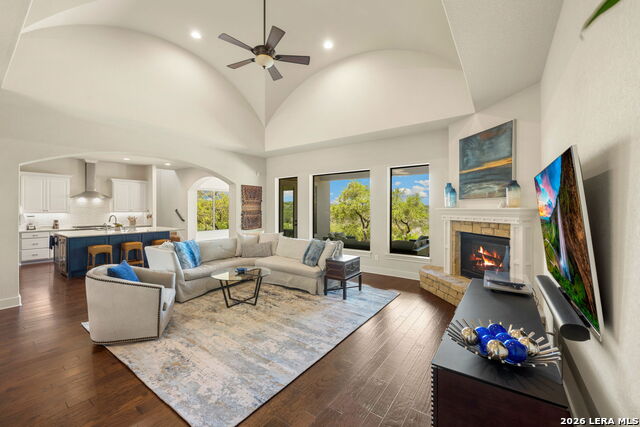 Image 5 of 40 For 14562 Iron Horse Way