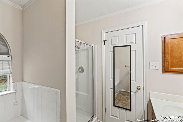 Image 18 of 23 For 14346 Markham Ln