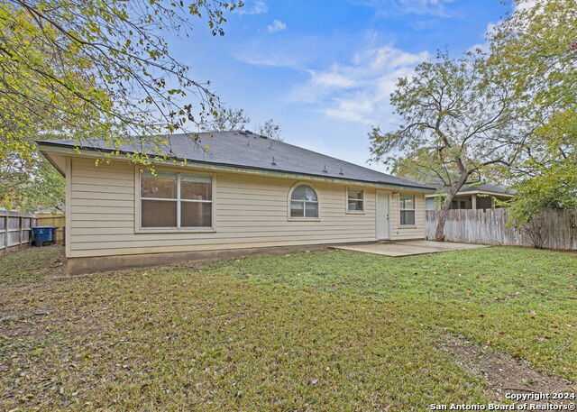 Image 2 of 23 For 14346 Markham Ln