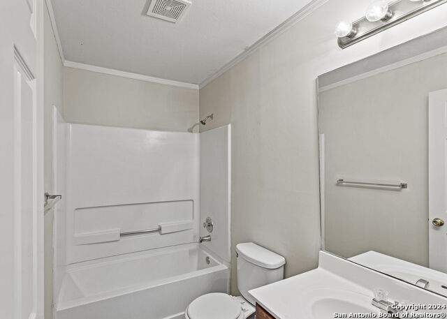 Image 20 of 23 For 14346 Markham Ln