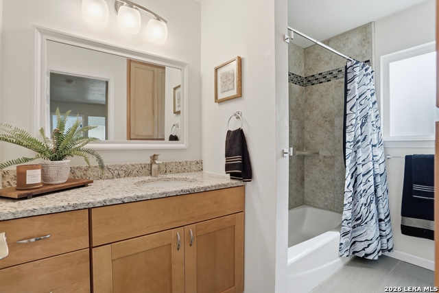 Image 23 of 29 For 12302 Capeswood