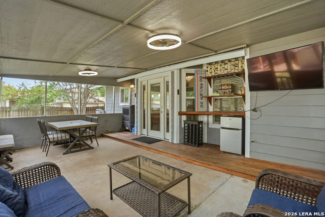 Image 25 of 29 For 12302 Capeswood