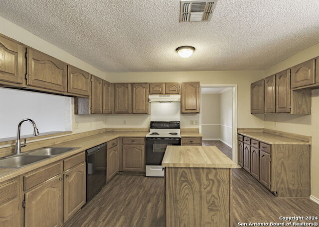 Image 13 of 24 For 13722 Pebble Point Dr