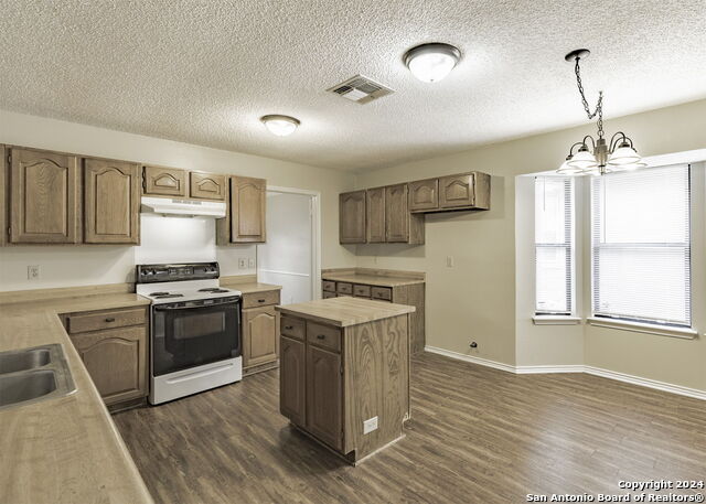 Image 14 of 24 For 13722 Pebble Point Dr