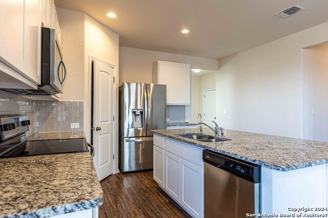 Image 11 of 36 For 11219 Pomona Park Dr