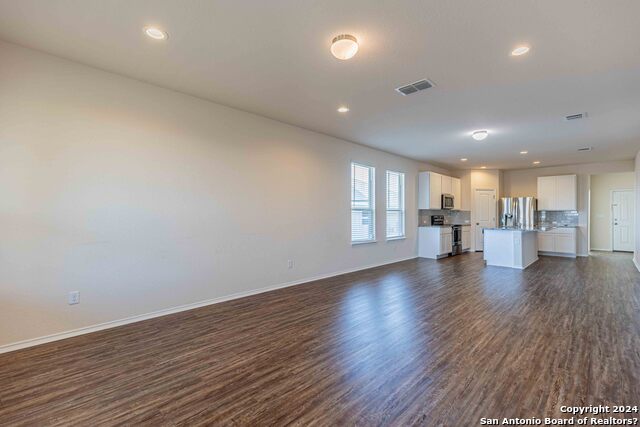 Image 13 of 36 For 11219 Pomona Park Dr