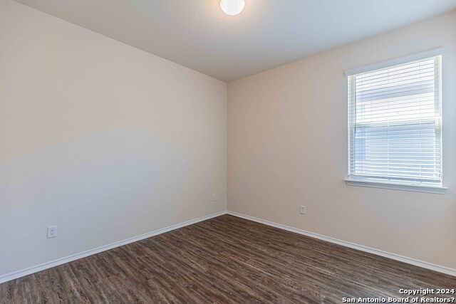 Image 25 of 36 For 11219 Pomona Park Dr