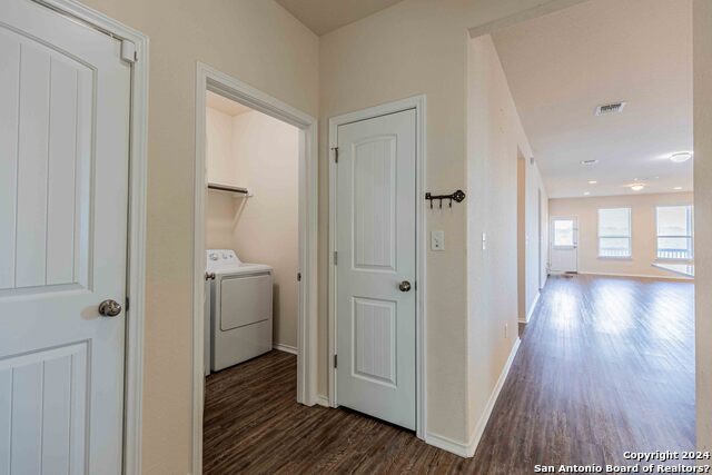 Image 4 of 36 For 11219 Pomona Park Dr