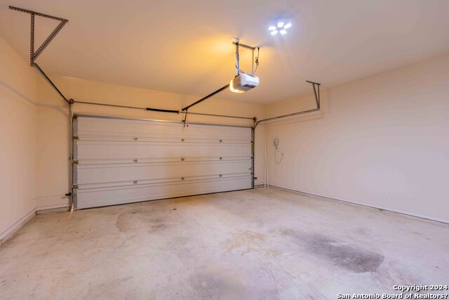 Image 6 of 36 For 11219 Pomona Park Dr