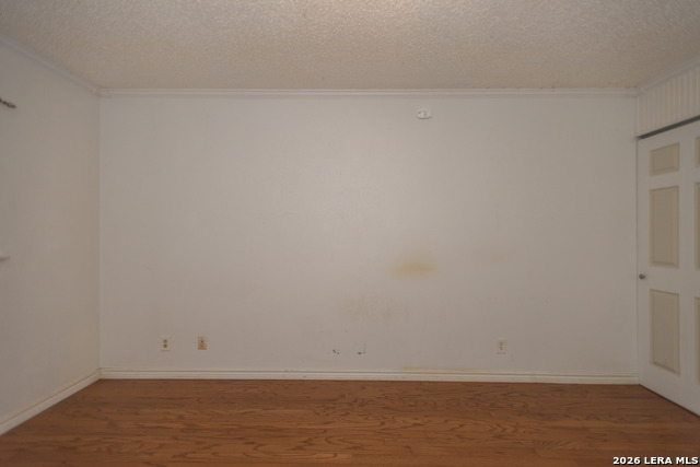 Image 11 of 28 For 10803 Green Hurst St