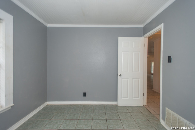 Image 16 of 28 For 10803 Green Hurst St