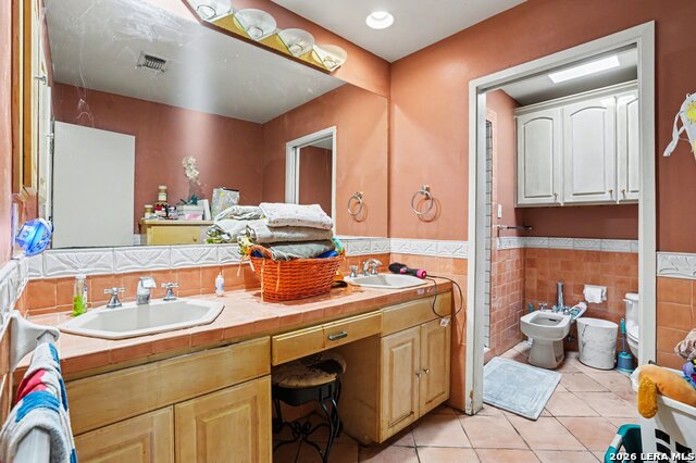 Image 15 of 32 For 1010 Village Shore Dr