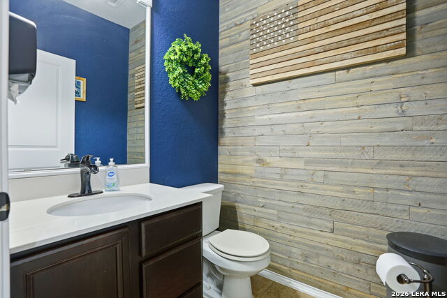 Image 24 of 40 For 7455 Primrose Post