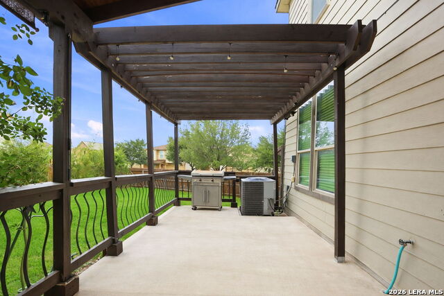 Image 39 of 40 For 7455 Primrose Post