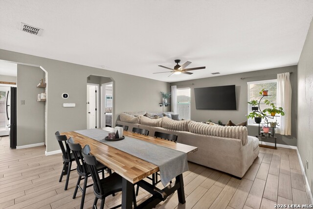 Image 5 of 40 For 10911 Rustic Spoke